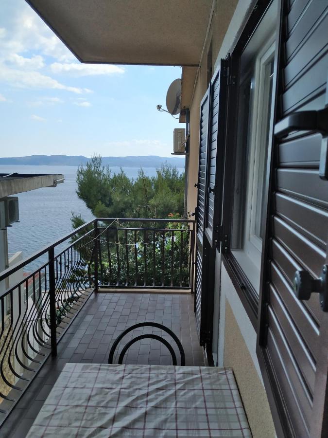Apartments Pino Брела Экстерьер фото